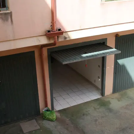 Casa Via Aspromonte 17 *